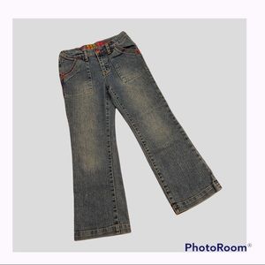 Decluttering sale 
Buy 2 get 1 free:ZANA DI JEANS 
SIZE: 6x